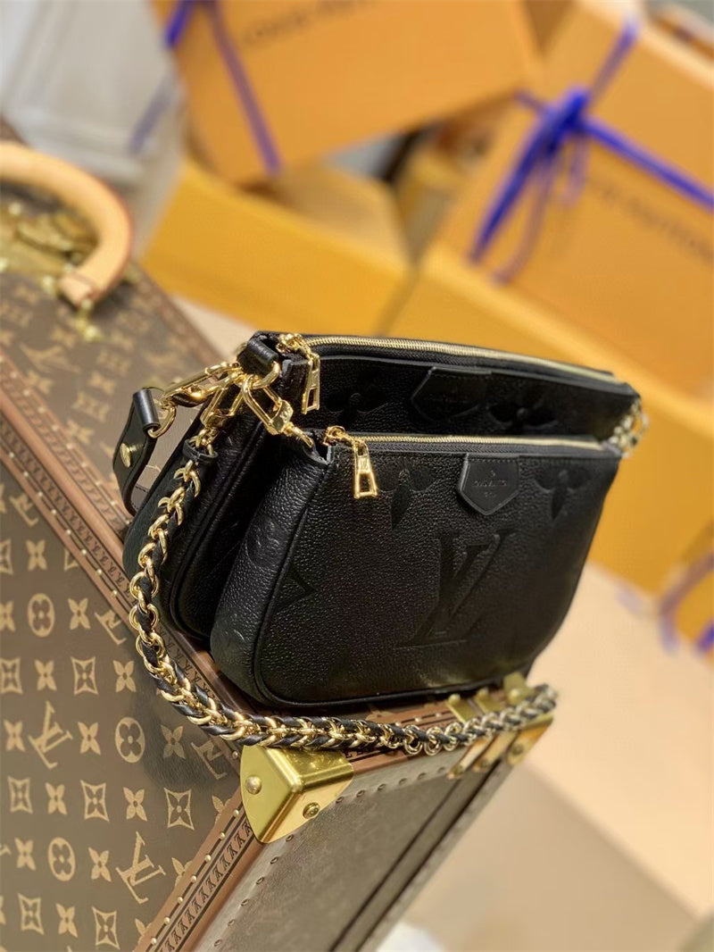 Louis Vuitton Multi Pochette Accessoires 25Cm Black Noir