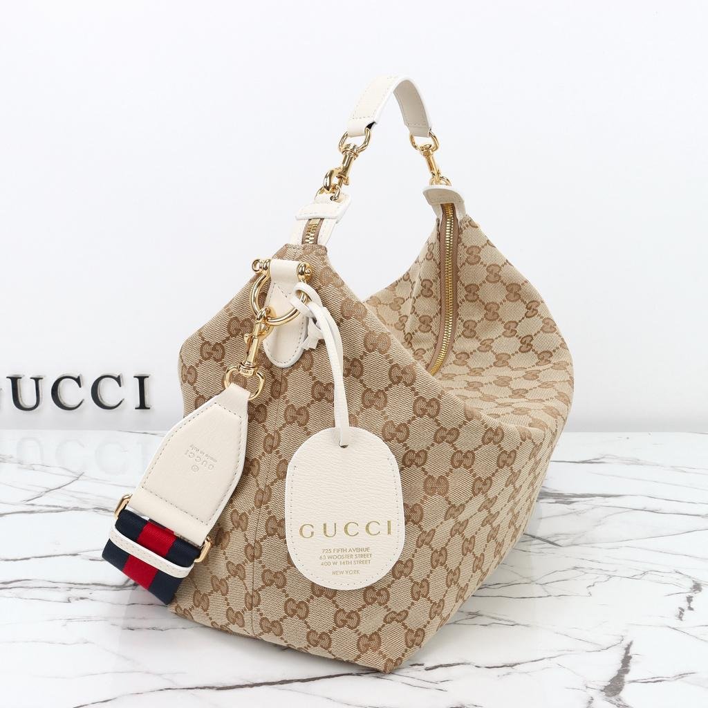 Gucci Brera Medium Crossbody Bag 33cm/13in Sand And Dark Brown GG Canvas A00B4O
