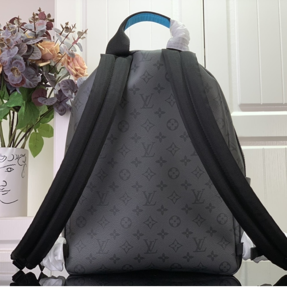 Louis Vuitton Discovery Backpack PM Monogram Eclipse Reverse 38Cm M11641