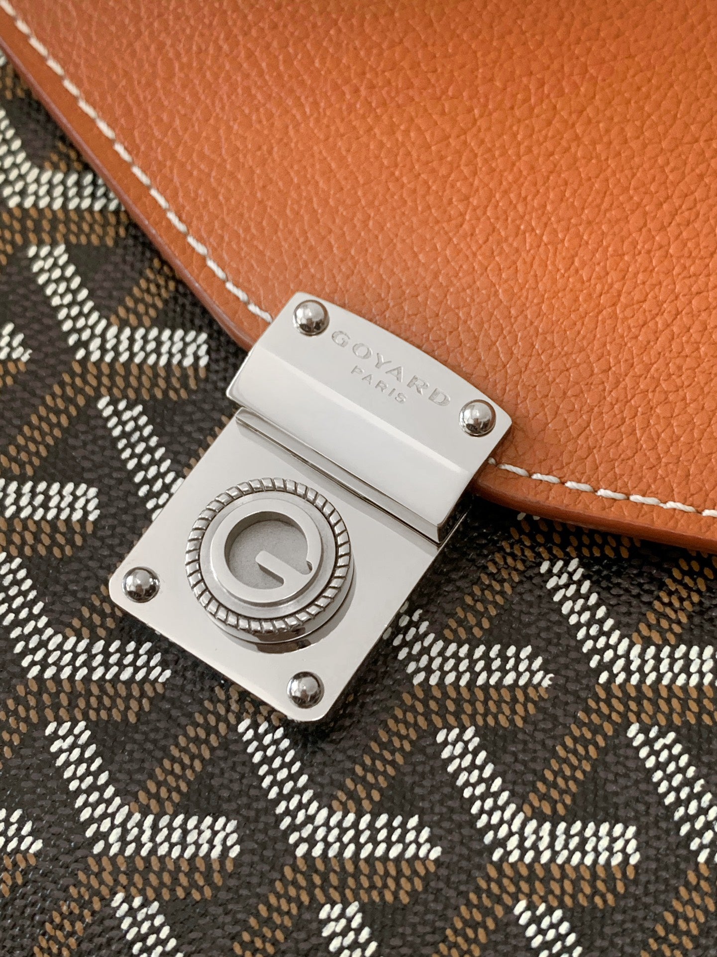 Goyard Chypre Wallet-Pouch 21 Cm Black Goyardine Canvas And Tan Calfskin