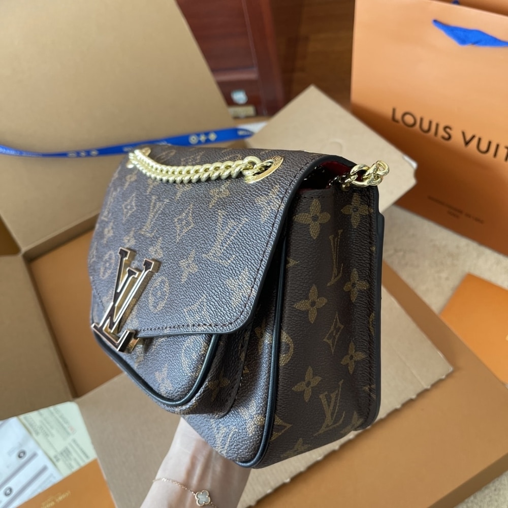 Louis Vuitton Passy Bag Monogram Canvas Brown 23Cm M45592