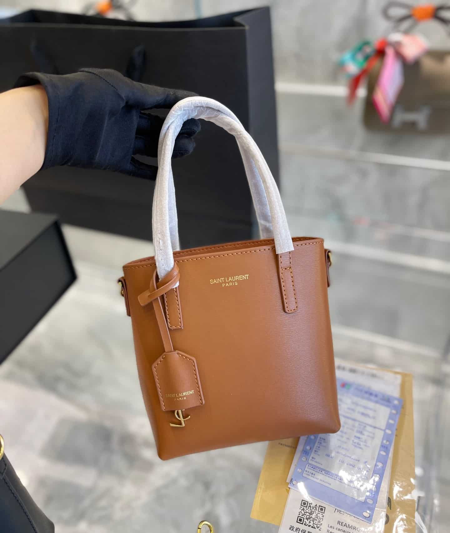Saint Laurent Toy Shopping Saint Laurent In Box Leather Brown 18Cm 773995Aaddi2536