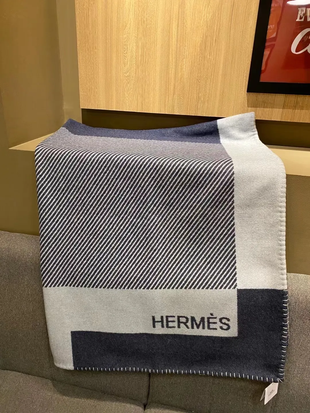 Hermes Luxury Cashmere Style Blanket
