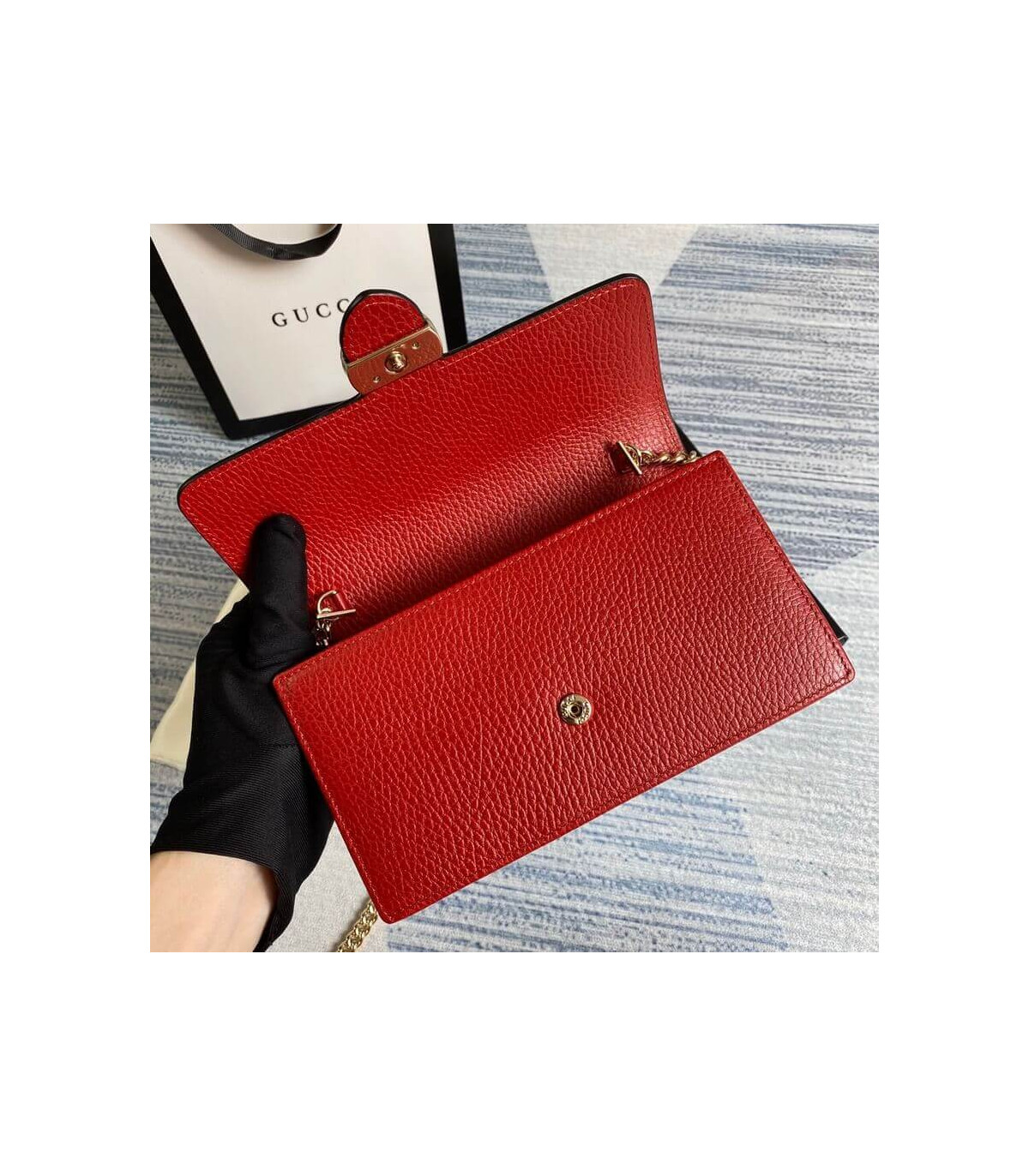 Gucci GG Interlocking Wallet On Chain Red