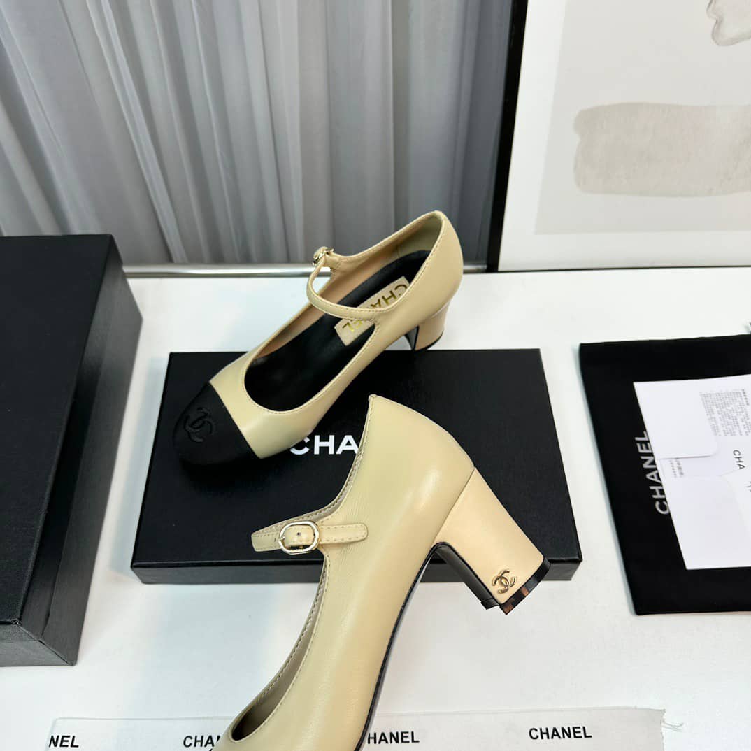 Chanel Mary Janes Beige G45118
