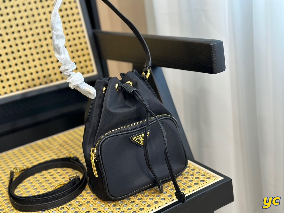 Prada Duet Re-Nylon Bucket Shoulder Bag Black 18Cm