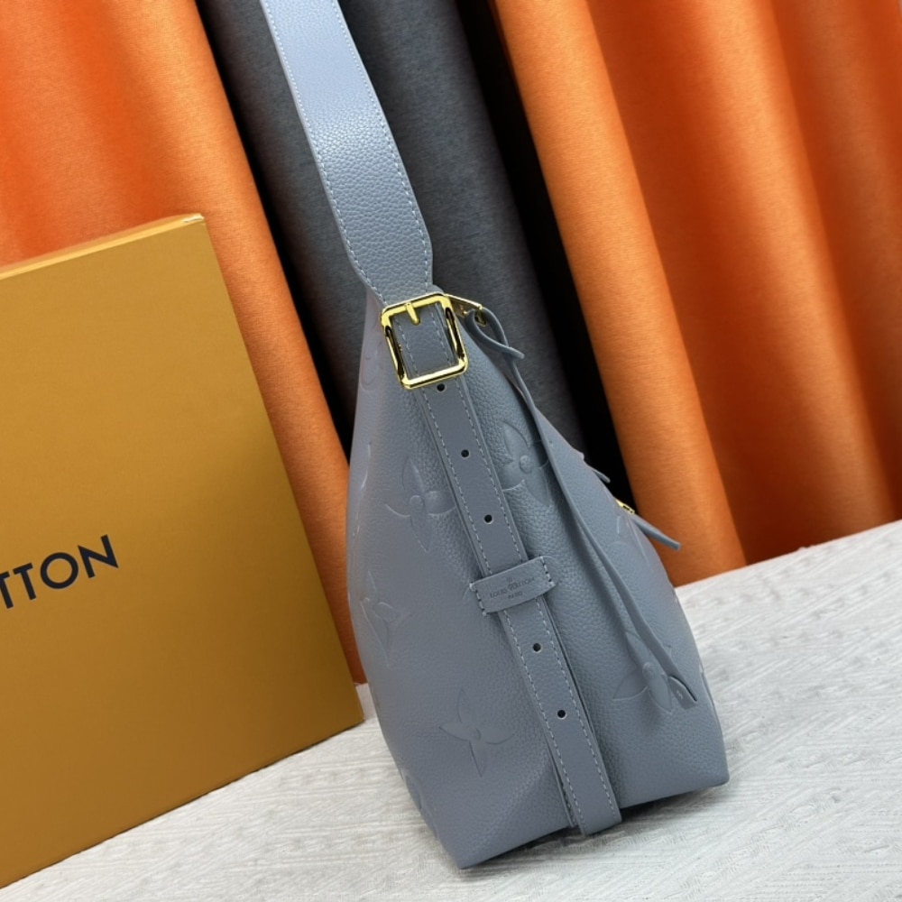 Louis Vuitton Carryall Pm Pale Blue 29Cm