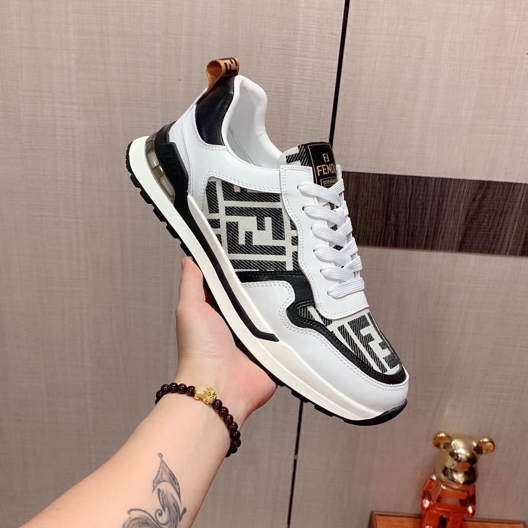 FENDI CASUAL SNEAKERS
