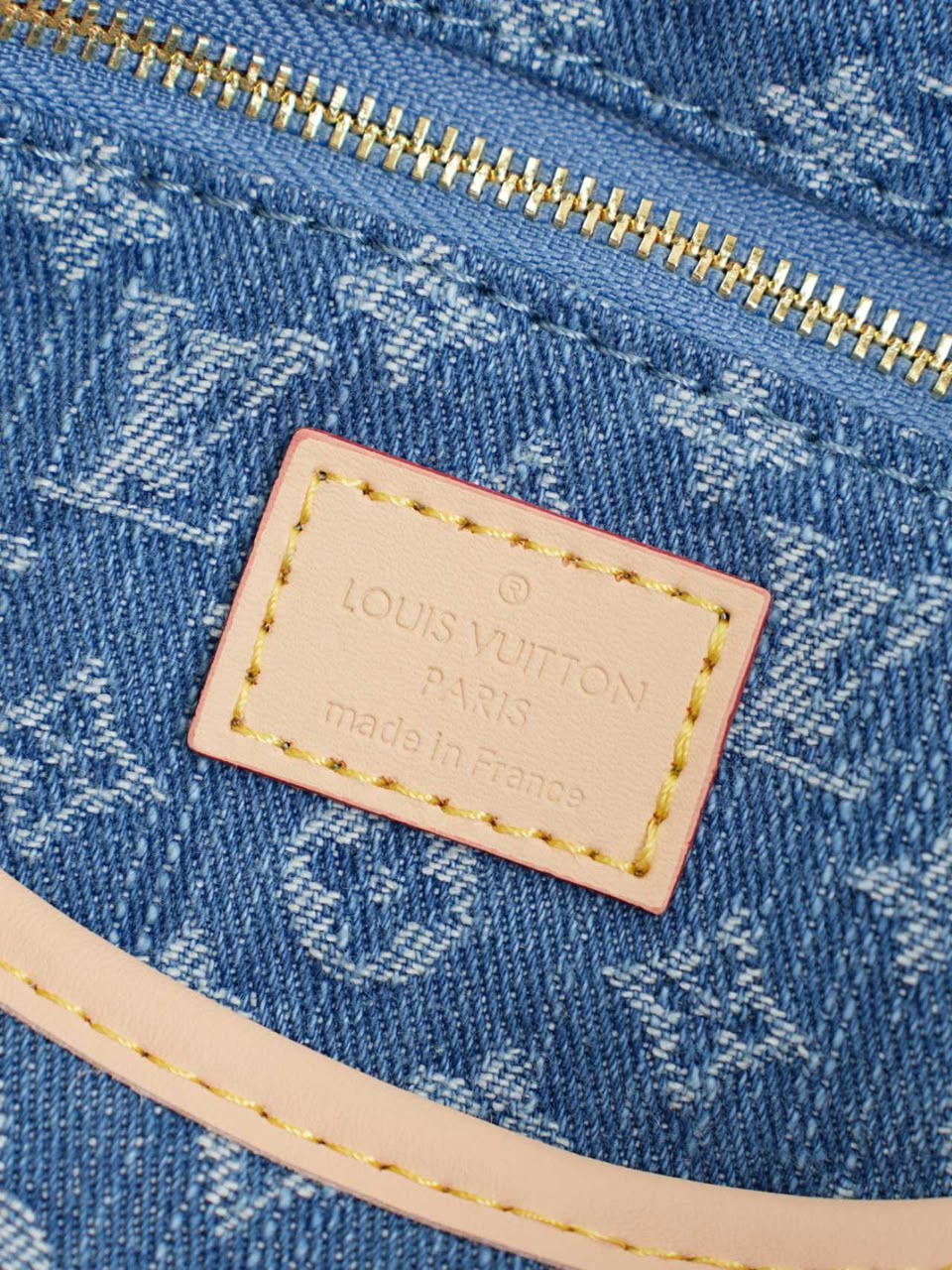 Louis Vuitton Carryall Cargo PM Bag Blue Denim 33.5cm M28287