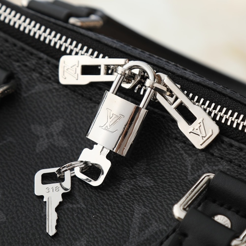 Louis Vuitton Speedy Soft 30 Monogram Black 30cm M15102