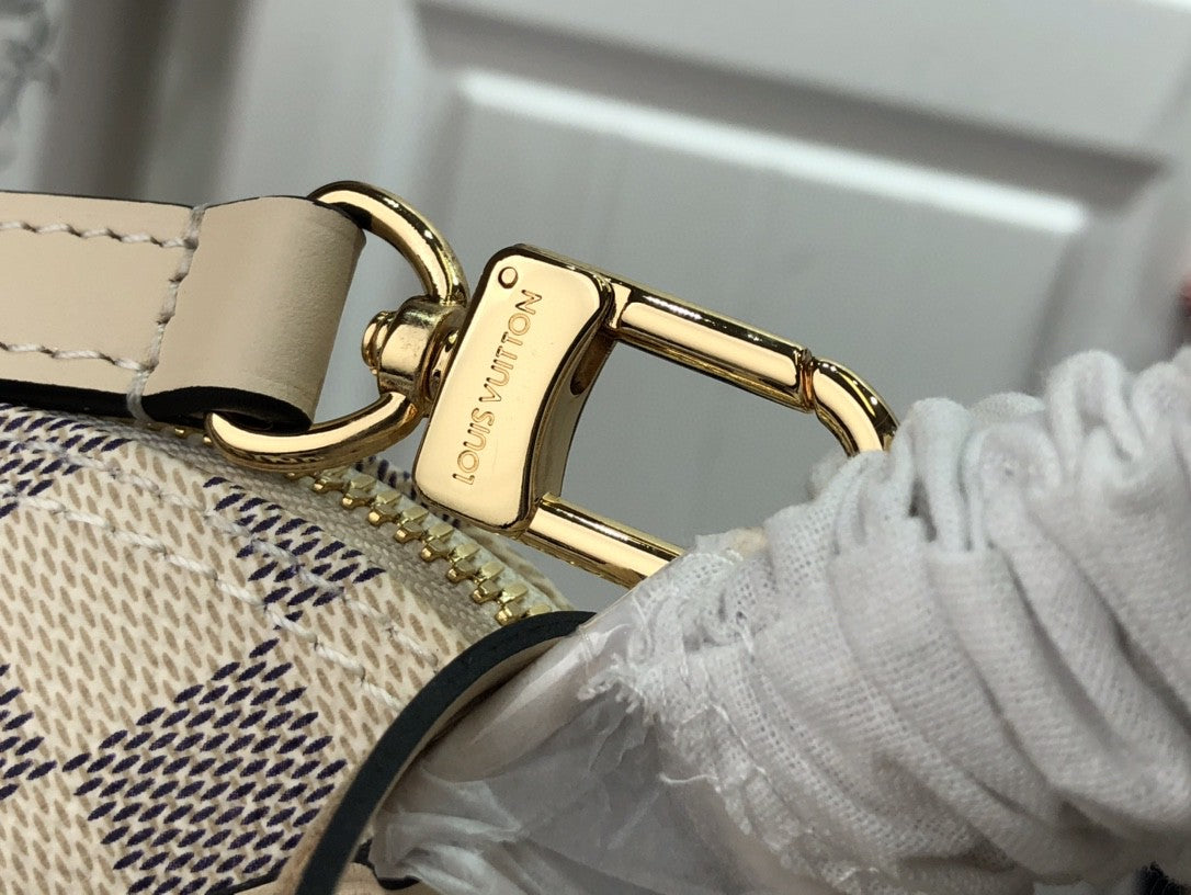Louis Vuitton Damier Azur Alma Bb 23Cm