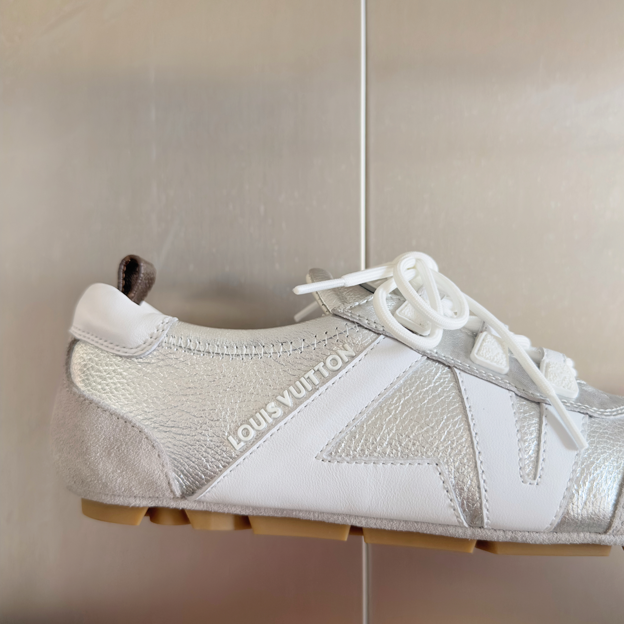Louis Vuitton Sneakerina Silver White – Women’s Slim Sneakers