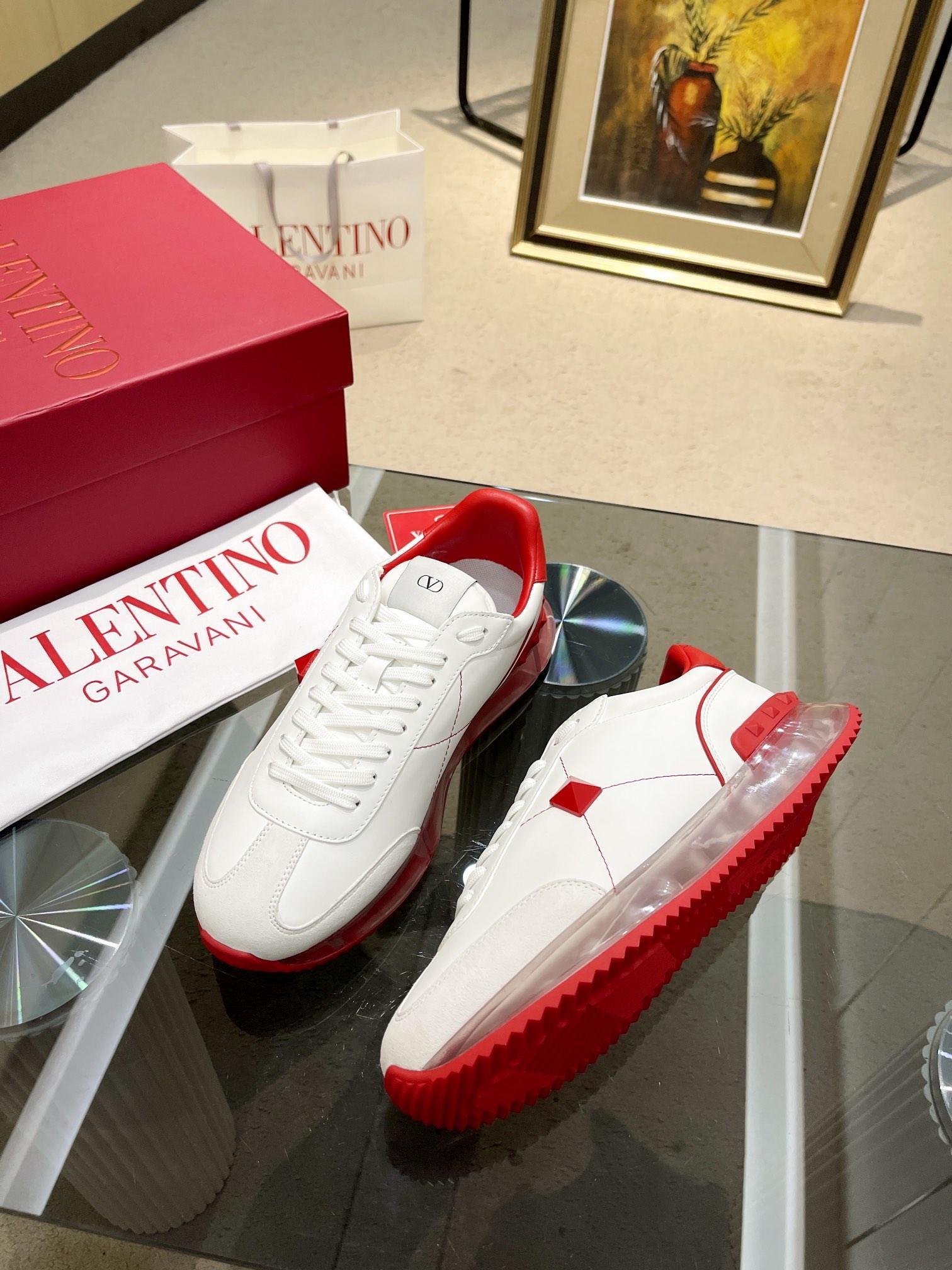 Valentino Sneakers