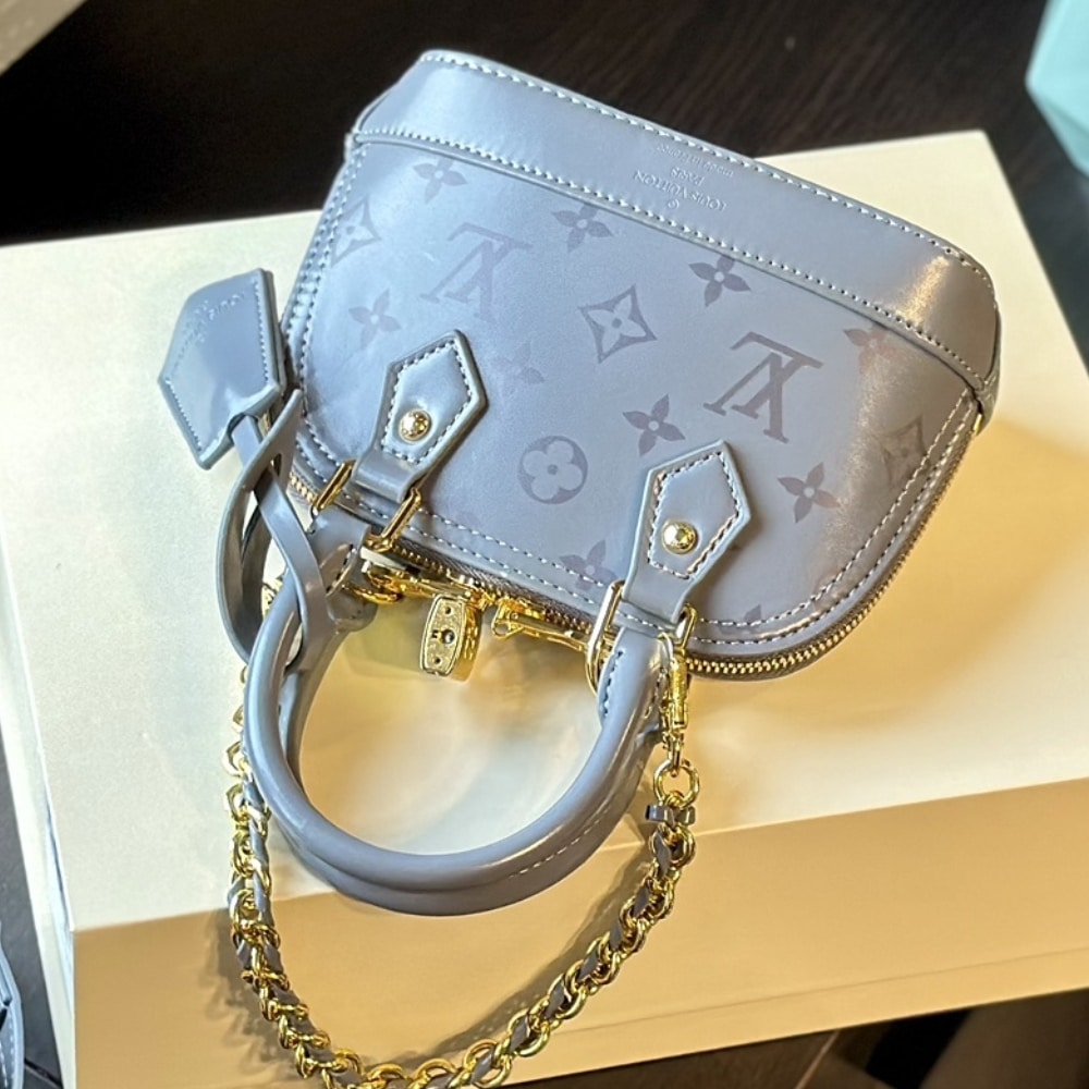 Louis Vuitton Alma BB Gris Trianon 18Cm M12561