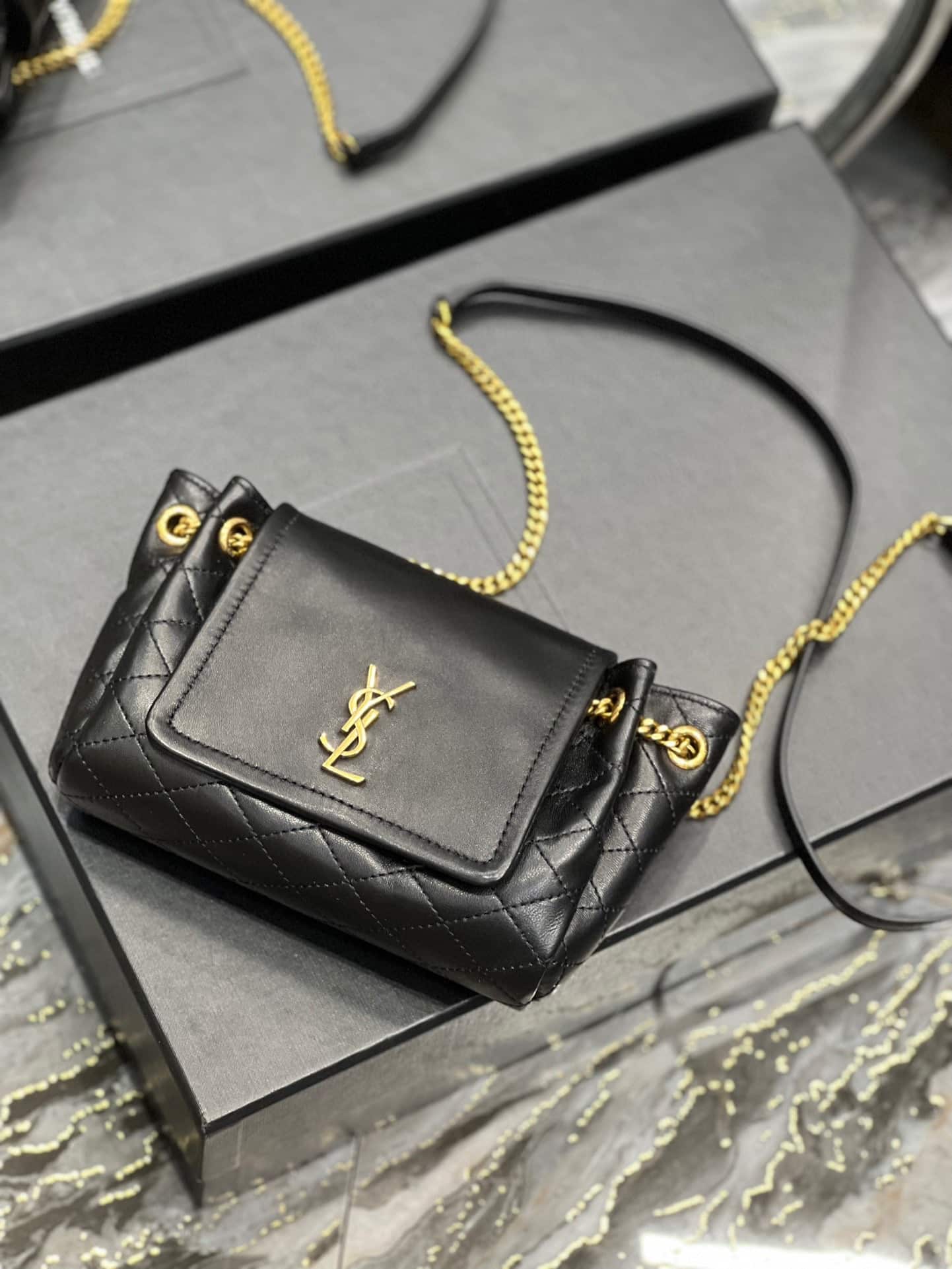 Saint Laurent Mini Nolita In Black 18Cm