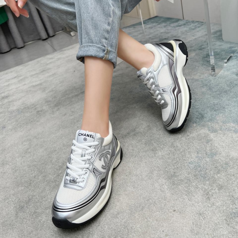 Chanel 23C Silver Metallic Cc Logo Lace Up Flat Runner Trainer Sneaker White G39792 Y56368 K5451