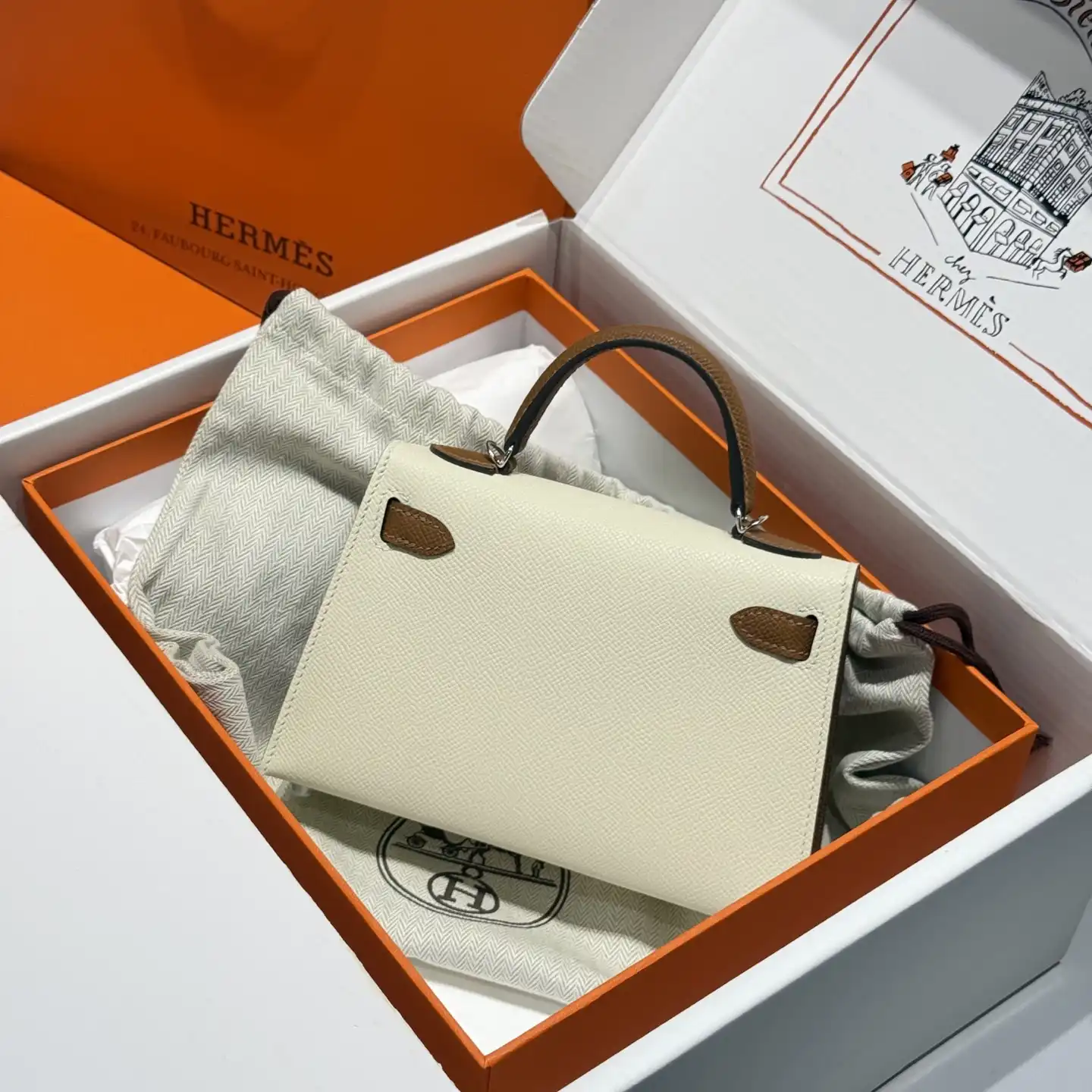 Epsom Mini Kelly 19
