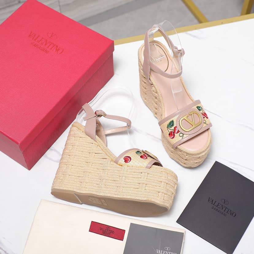 Valentino Garavani Natural Logo Wedges Sandal Beige 6W0S0Ly9Cec32H