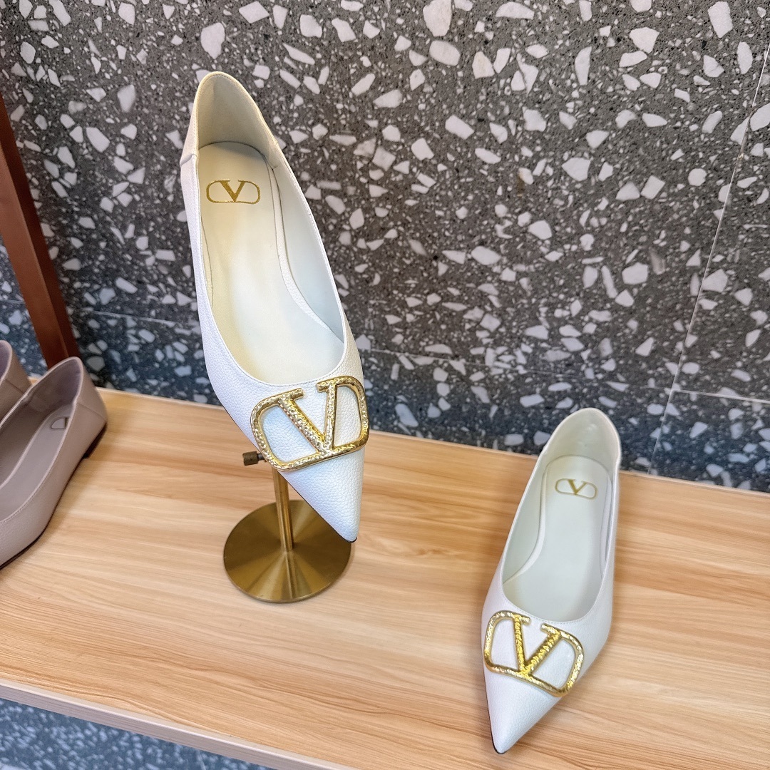 Valentino Garavani VLogo Pointed-Toe Leather Ballet Flats White