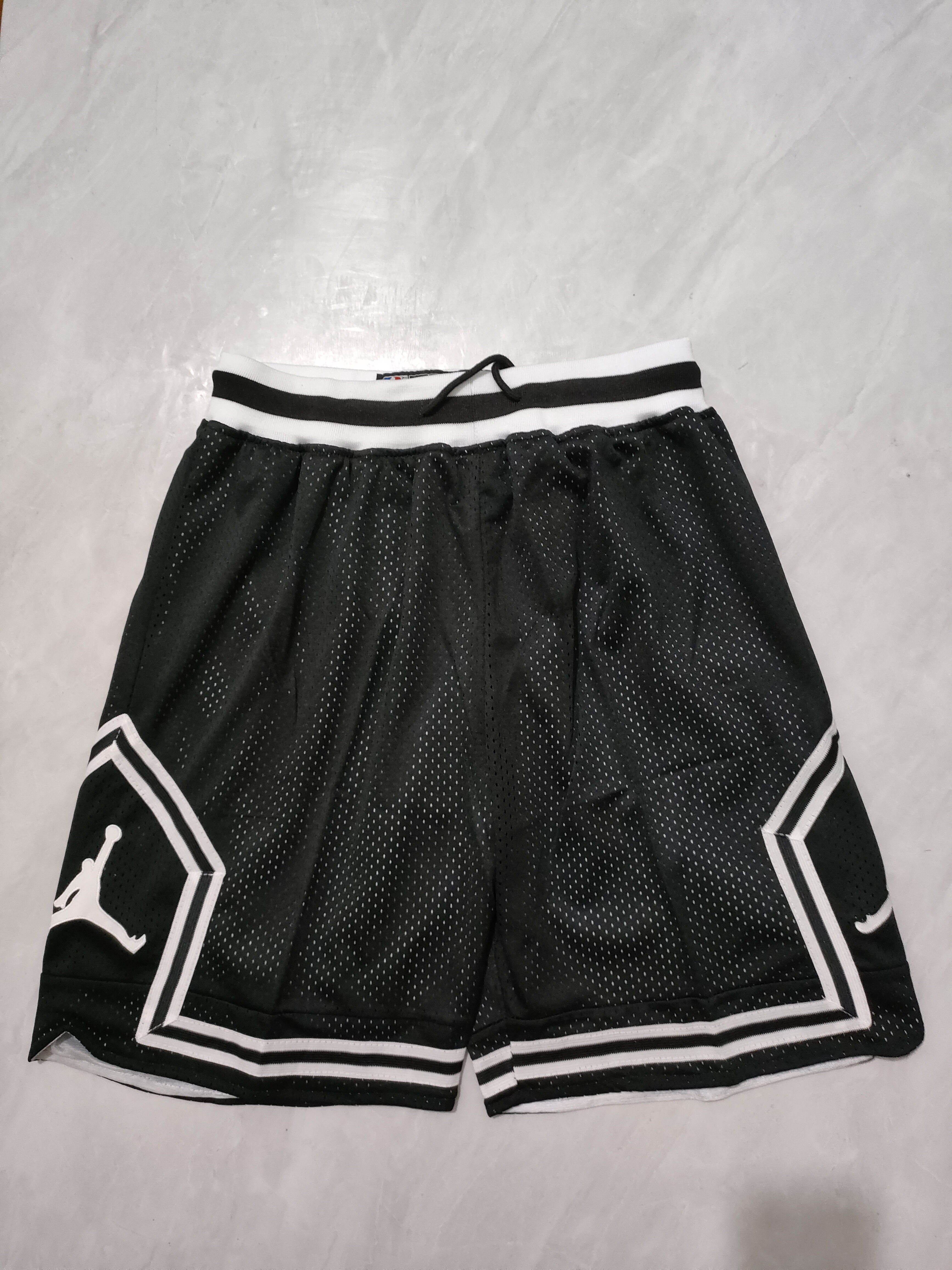 Chicago Bulls black shorts