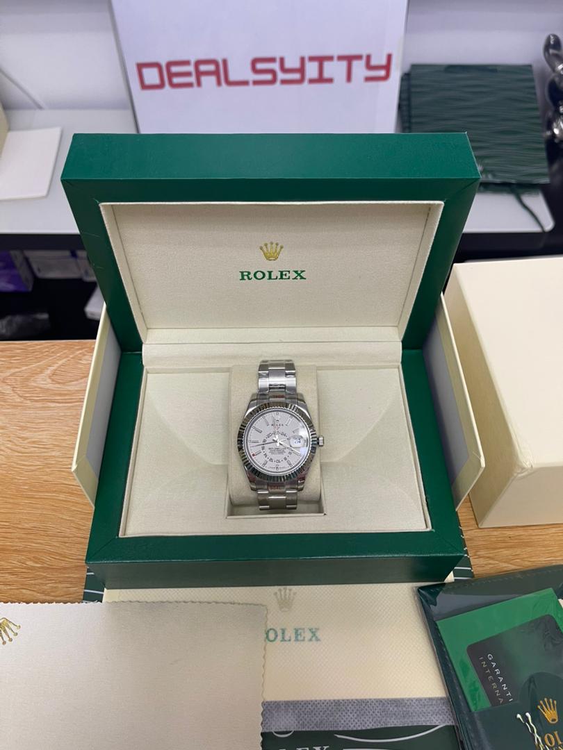 Rolex Sky-Dweller 42 mm Intense white Dial 336934
