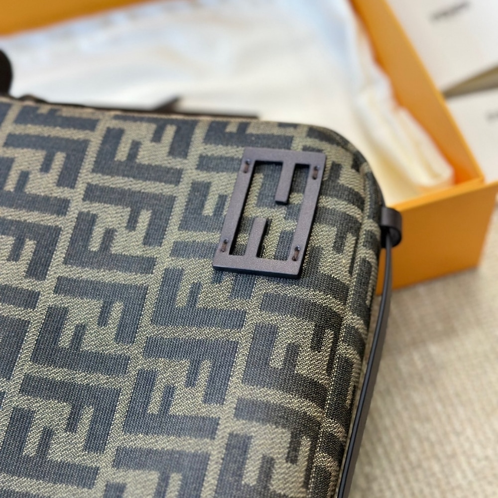 Fendi Simply Fendi Medium Brown Ff Jacquard Fabric Bag 25Cm 8Br829Afpmf1Gl7
