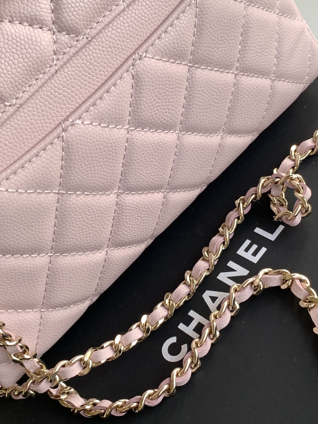 Chanel 25C Vanity Case Pink 20cm