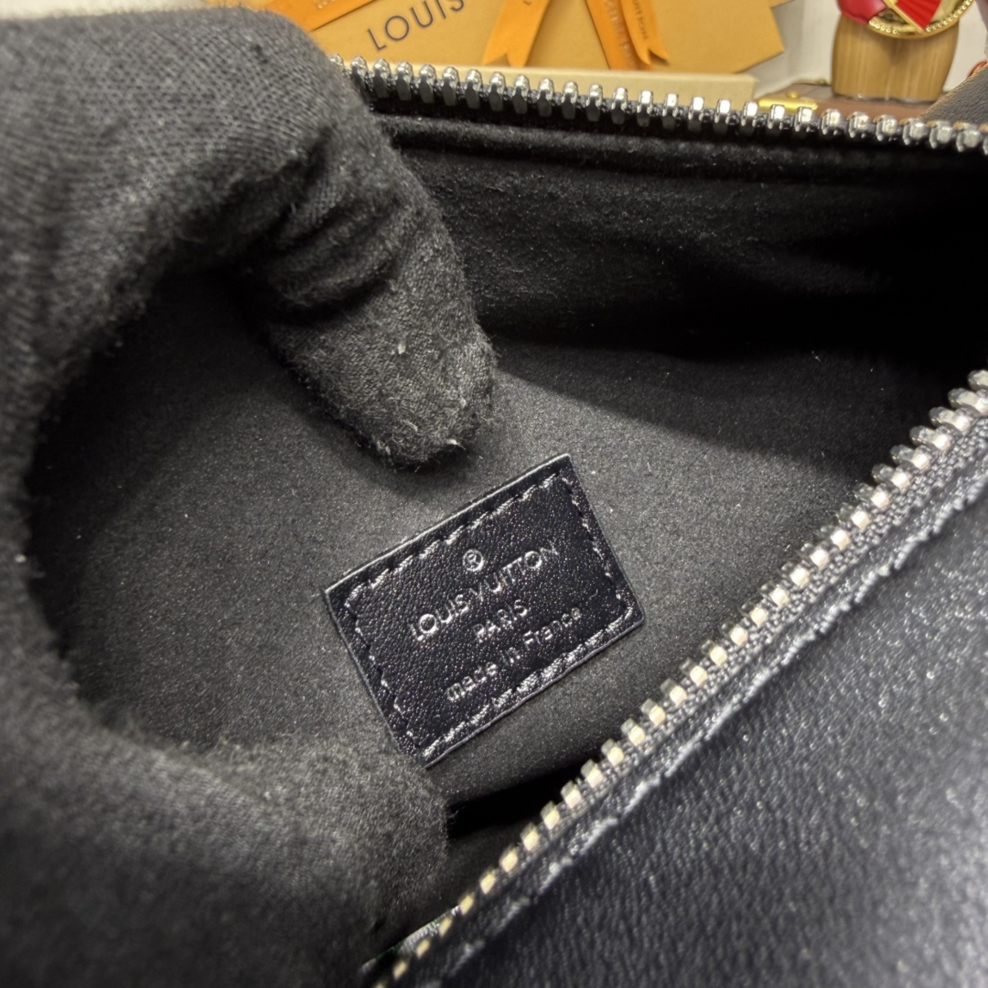Louis Vuitton Side Trunk M15195 23.5cm/9.3in