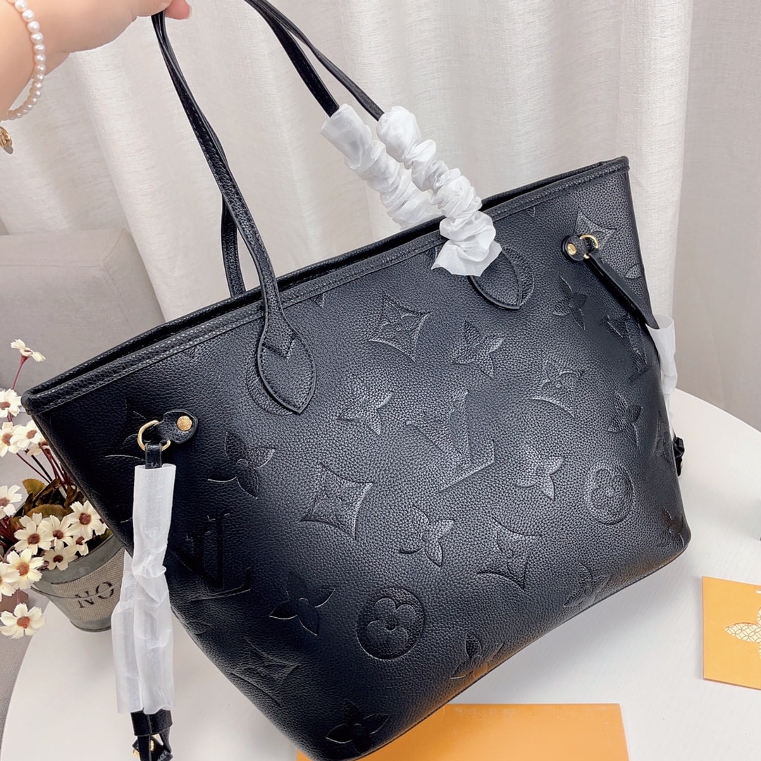 Louis Vuitton Neverfull MM Monogram Empreinte Leather Black 31Cm M45685