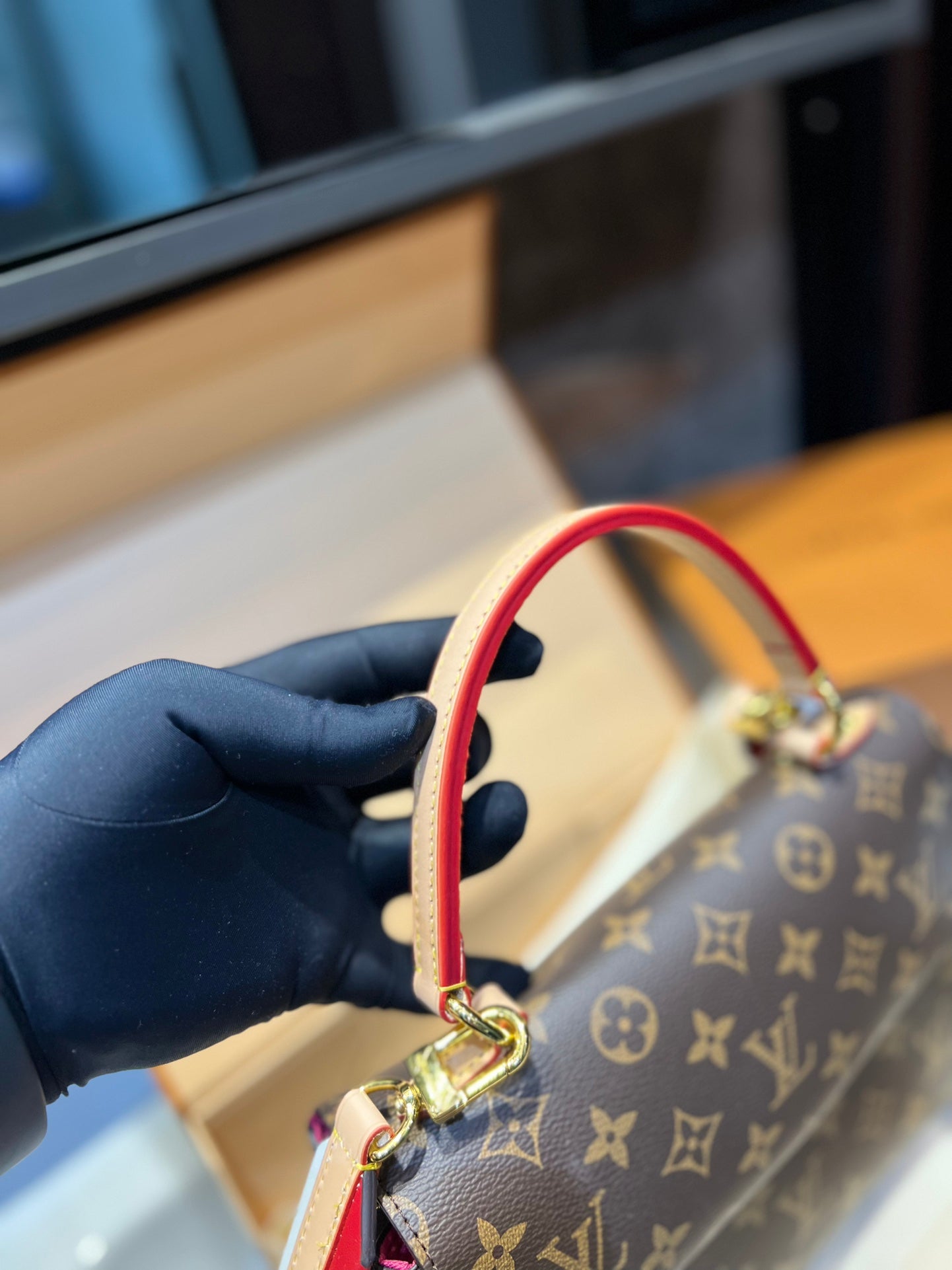 Louis Vuitton Cluny Brown Beige And Red Strap 25Cm