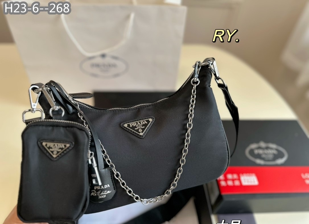 Prada Re Edition 2005 Re Nylon Bag Black 26Cm