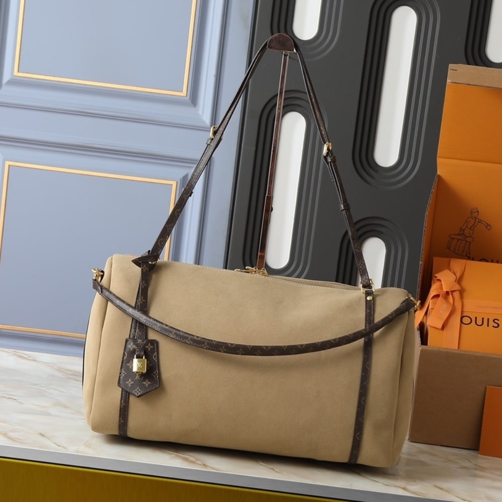 Louis Vuitton GM Express Travel Hazelnut 45Cm M26451
