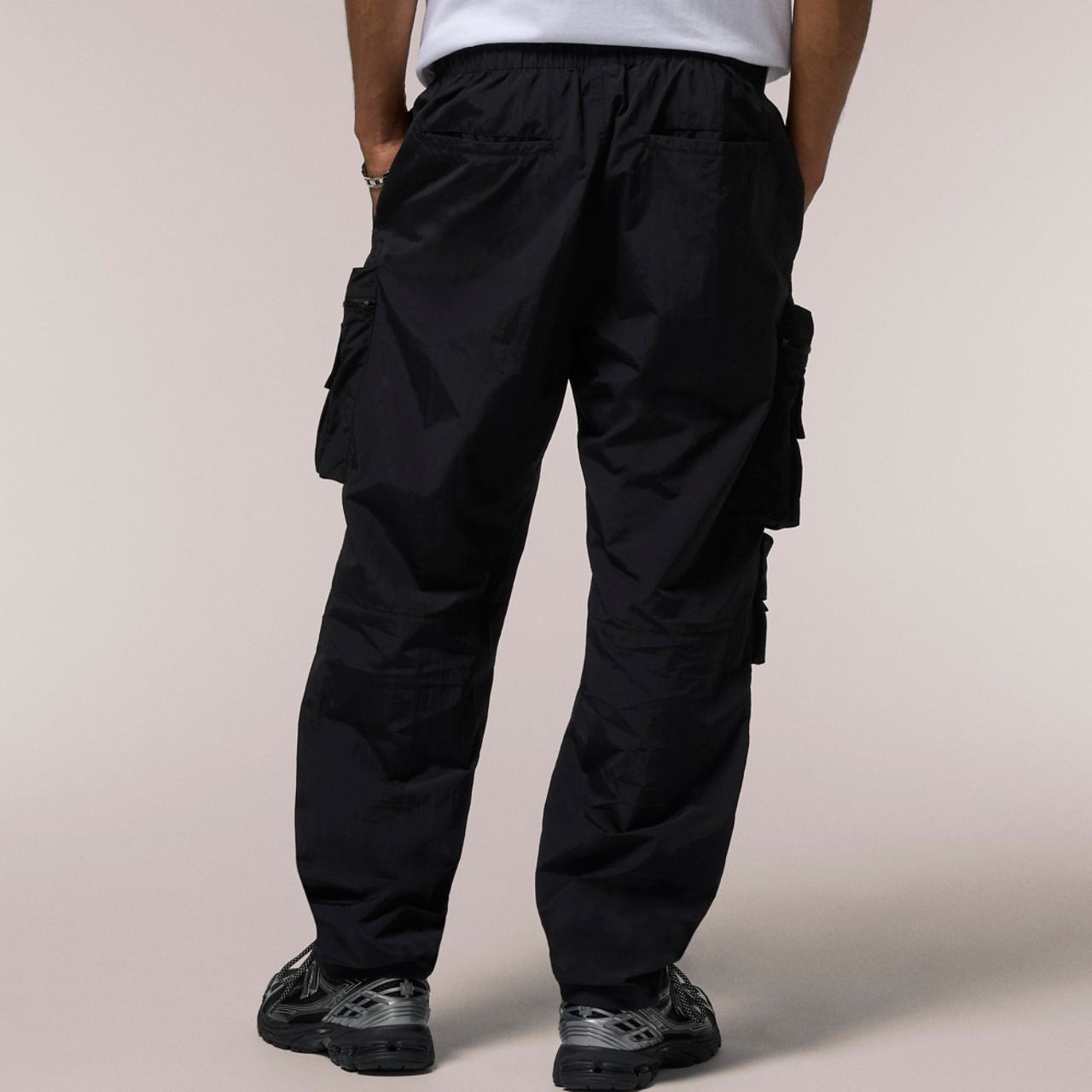 LCKR Java Standard Fit Pants