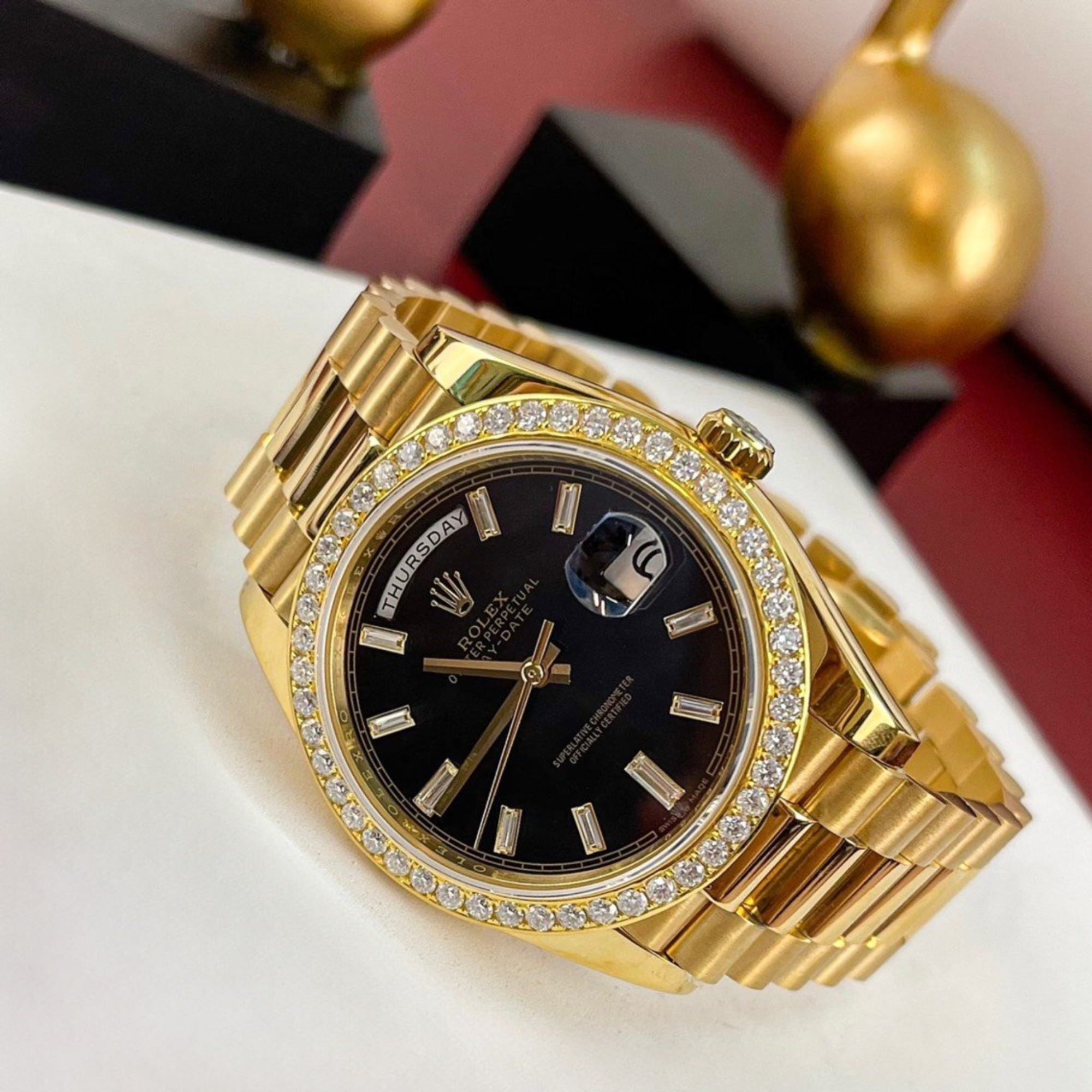 Rolex Day-Date 40 mm Bright black Dial 228348RBR