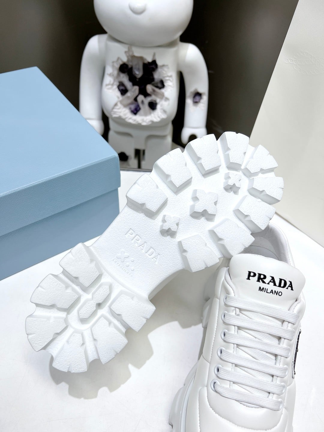 Prada Soft Padded Nappa Leather Lace Up Shoes White