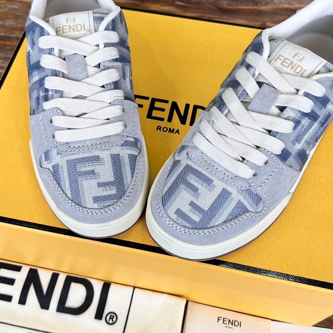 FENDI CASUAL SNEAKERS