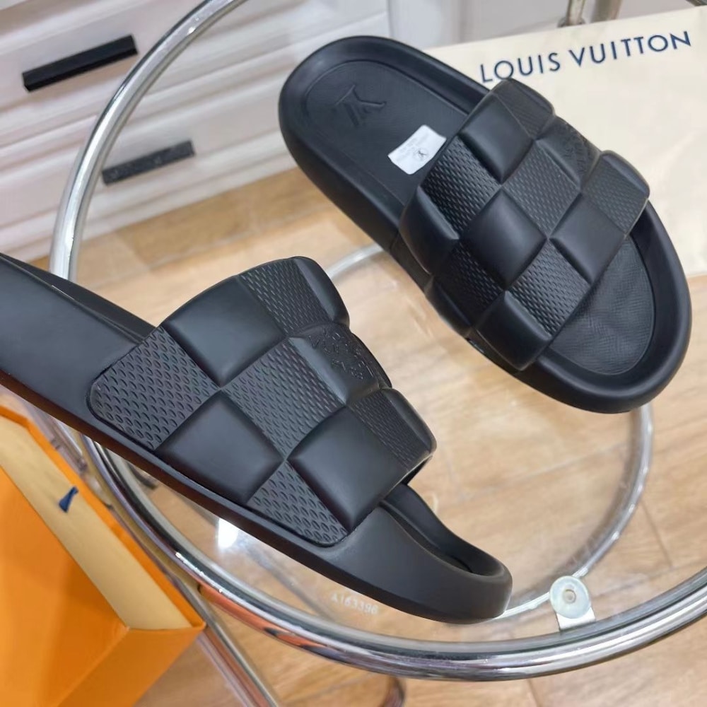 Louis Vuitton Waterfront Mule Maxi Damier Rubber Black