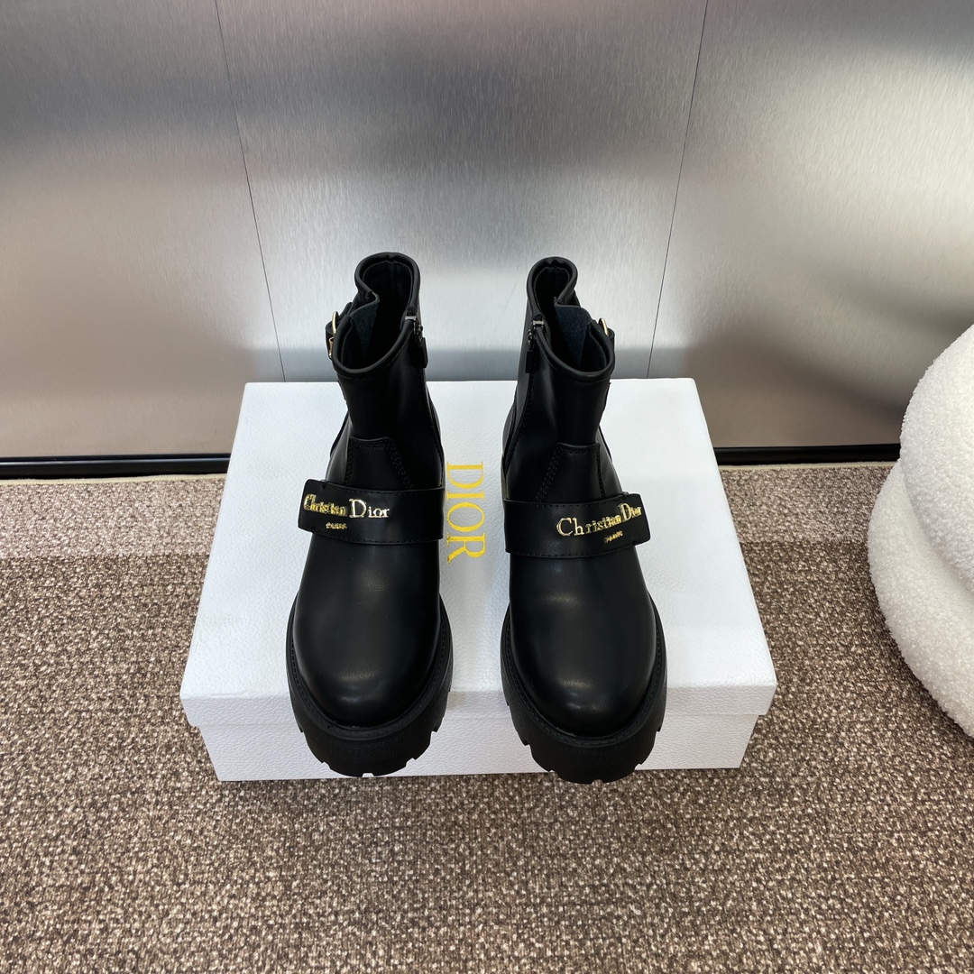 D*or Major series of punk boots for women