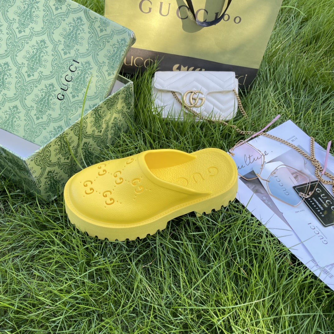 Gucci Men’S Slip On Sandal Yellow Gg Rubber