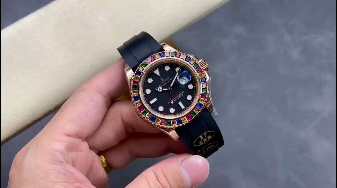 【Super Clone】Rolex Yacht-Master 116695 Black Rubber Strap Black Dial 40MM Mens Replica Watch