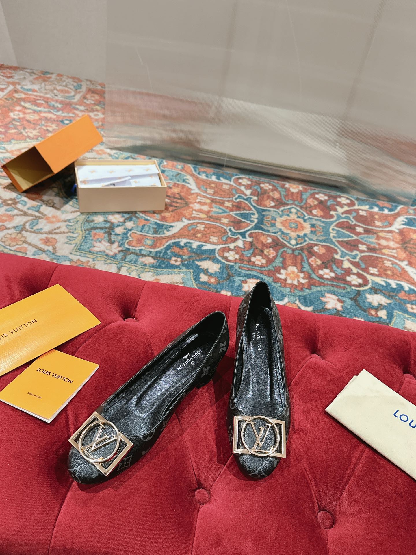 Louis Vuitton Madeleine Pumps Monogram Black