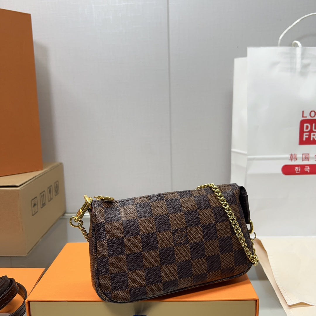 Louis Vuitton Pochette Accessoires Damier Ebene 17Cm With Chain N58009