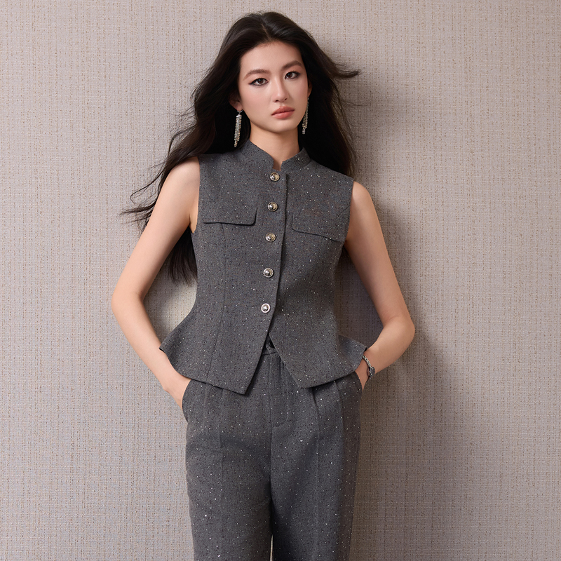 Thin summer waistcoat profession business suit