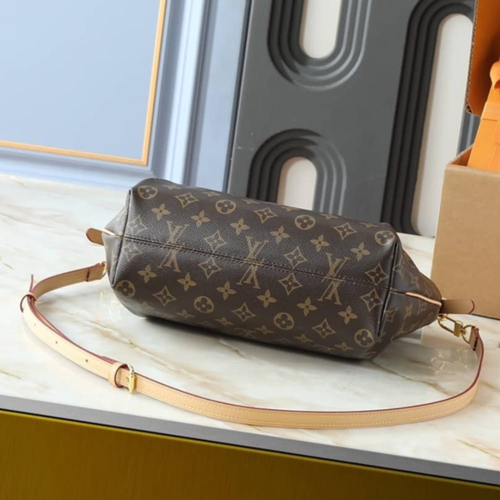 Louis Vuitton Turenne Monogram Brown 36Cm M48813