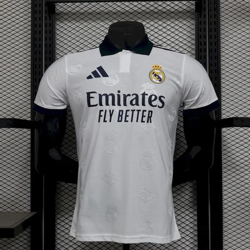 player 2025-26 Real Madrid White special edition Football jersey