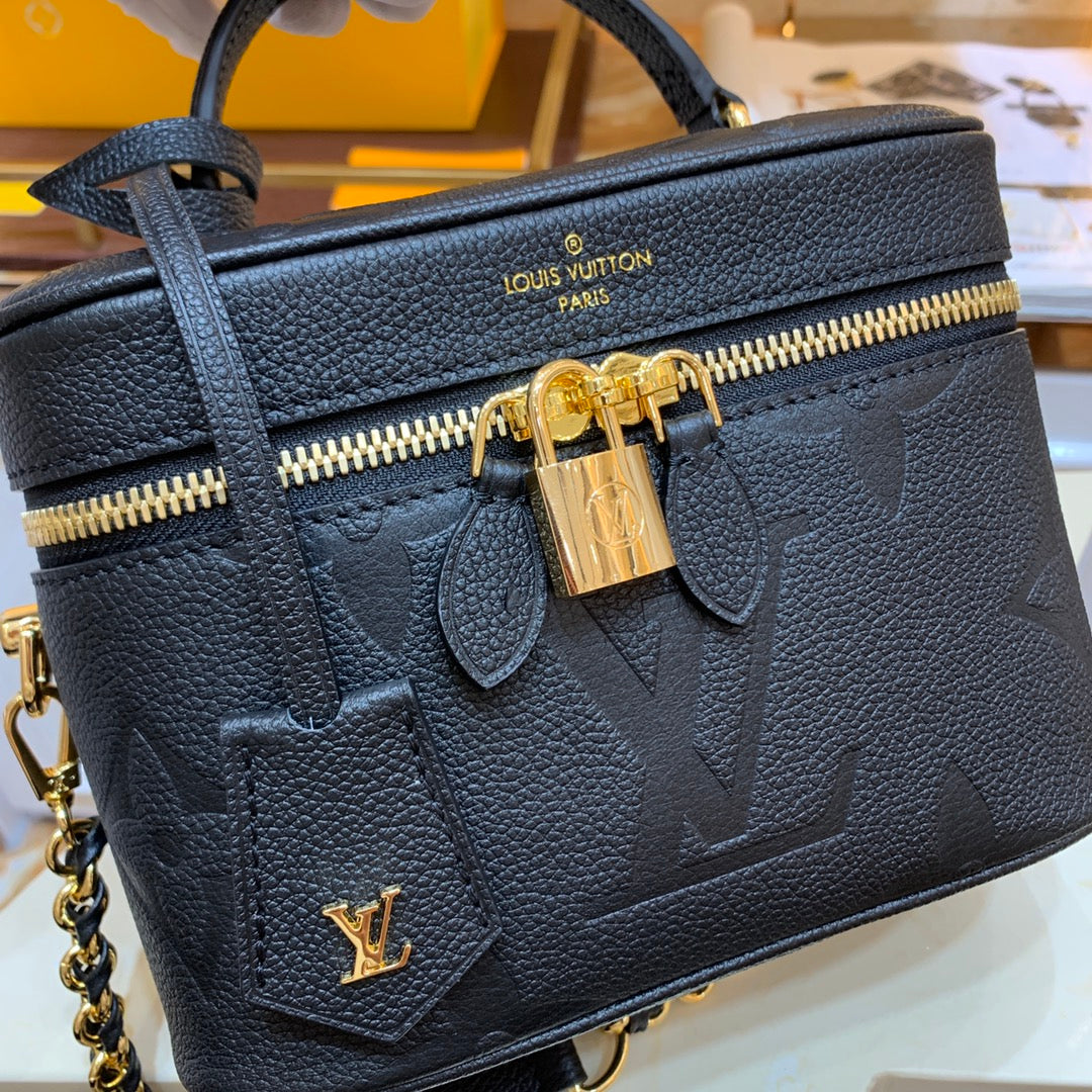 Louis Vuitton Vanity Pm Black 19cm/7.5in
