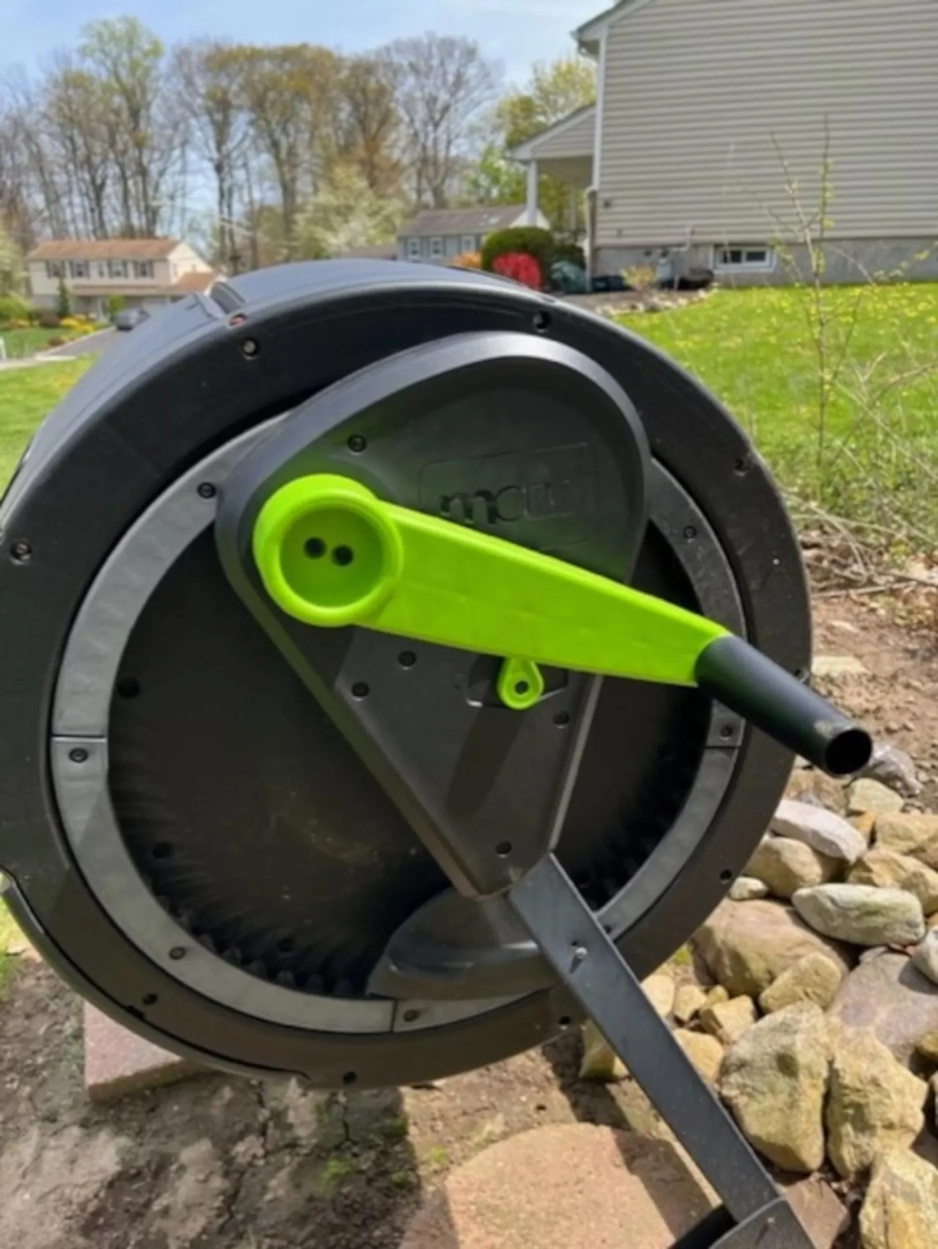 Maze 65 Gallon Composter with Easy Turn Kit