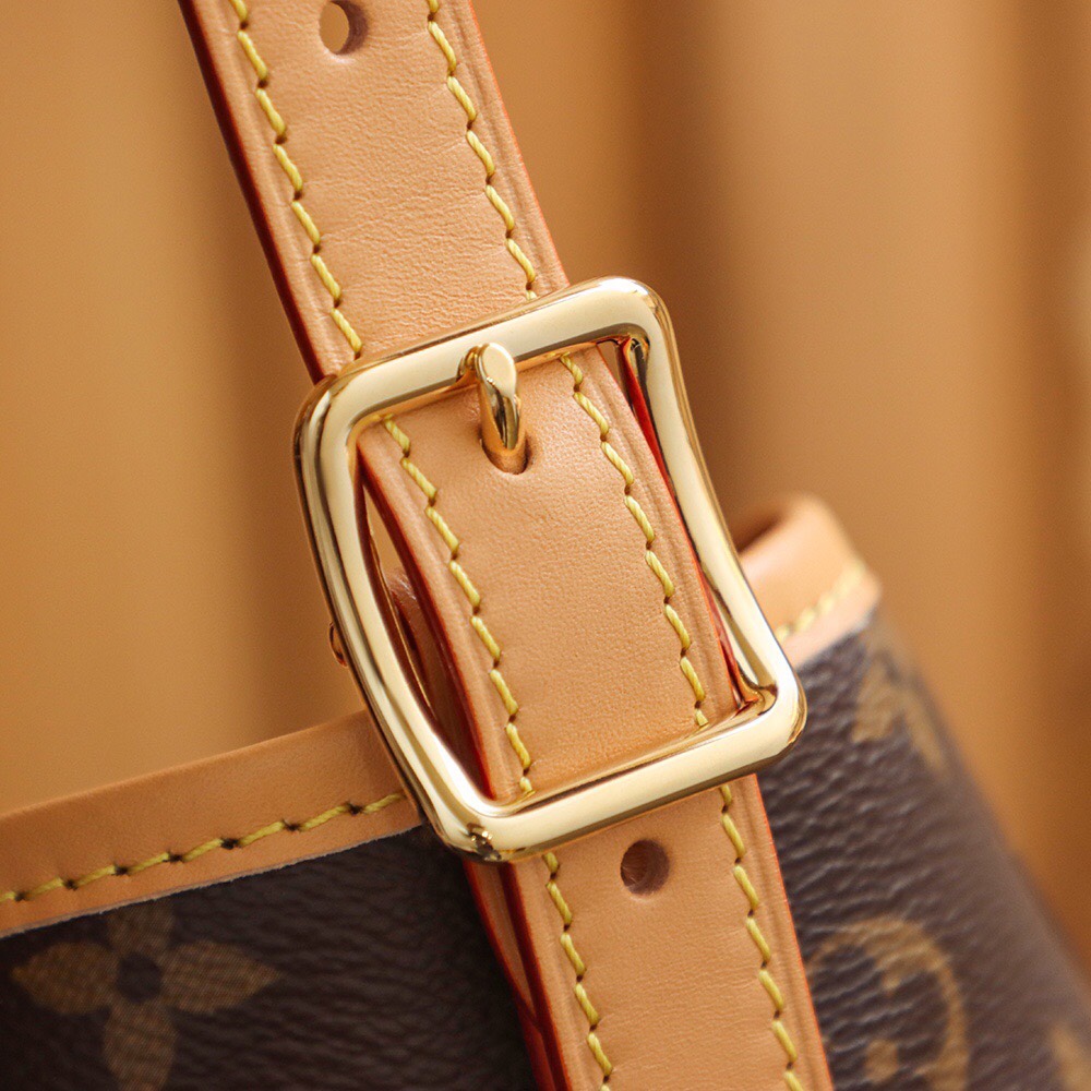 Louis Vuitton Carryall Mm Monogram – Women – Handbags Monogram M46197