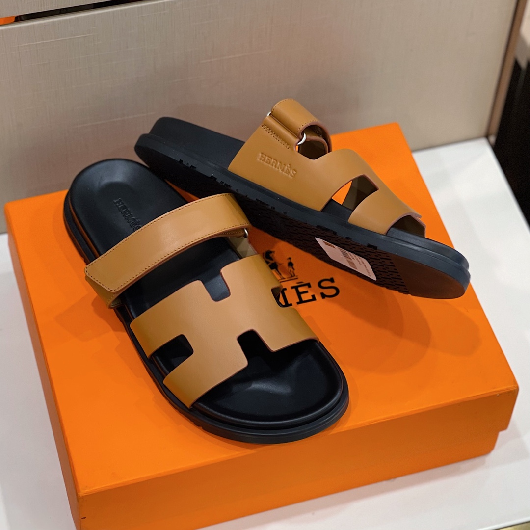 HERMES SANDALS TAKARA BROWN