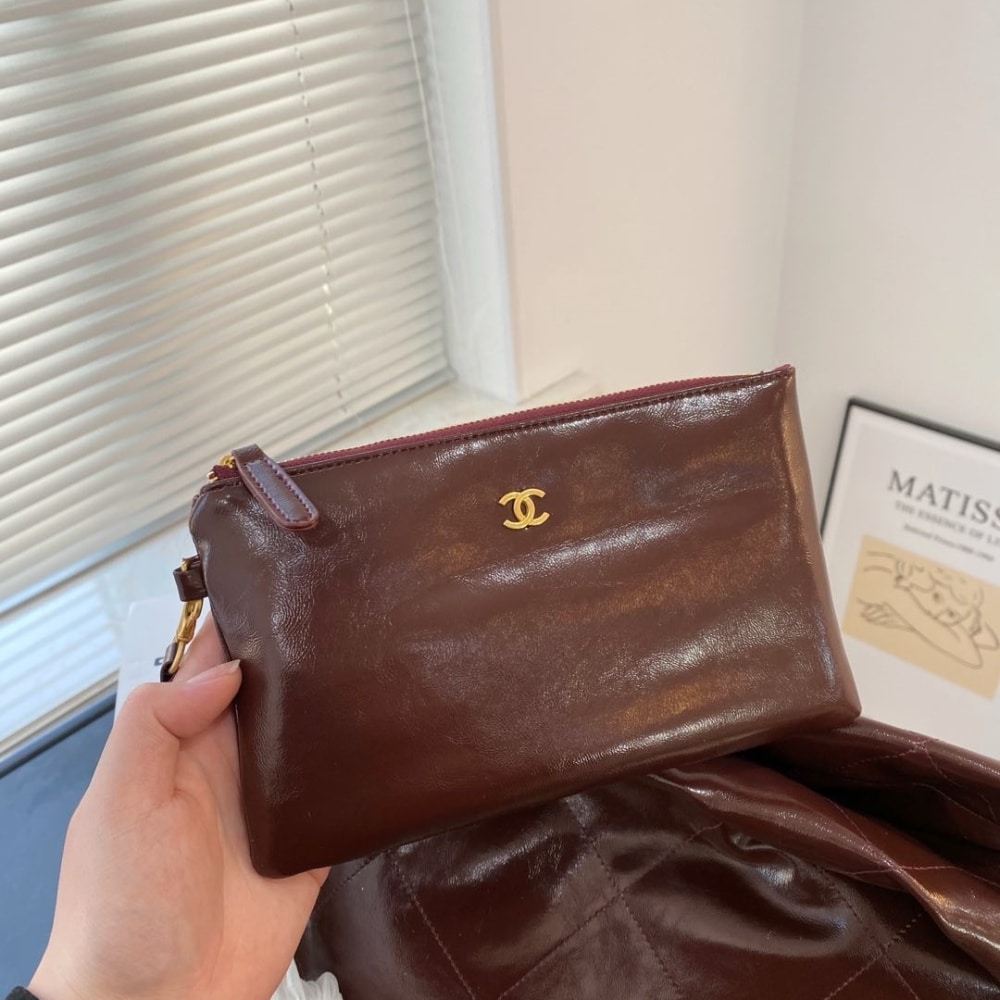 Chanel 22 Large Handbag Dark Brown 41cm